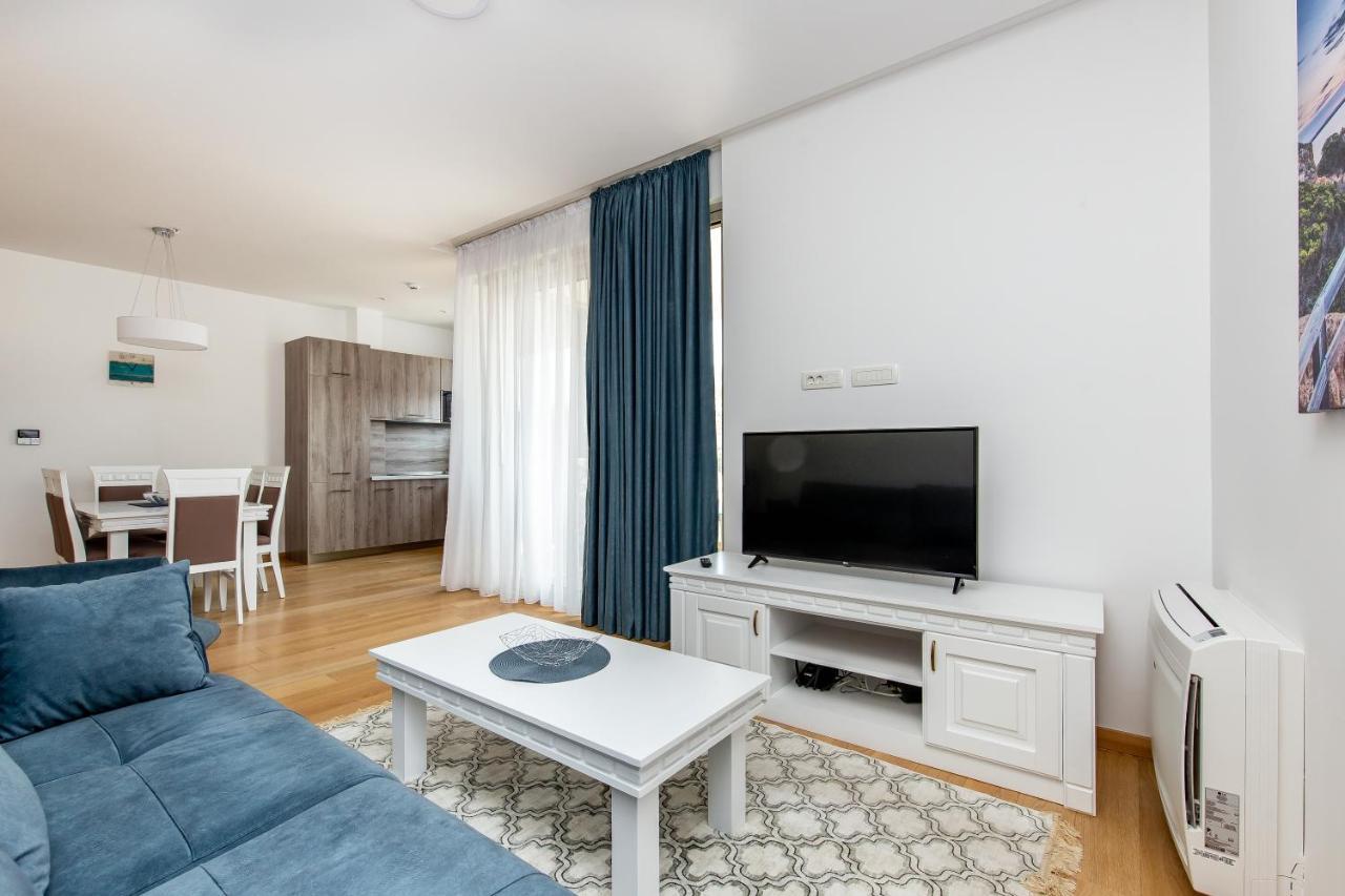 Apartments Lora In Apart-Hotel Budva Exterior foto