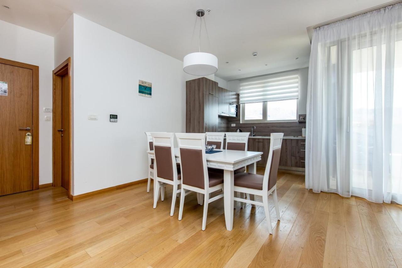Apartments Lora In Apart-Hotel Budva Exterior foto